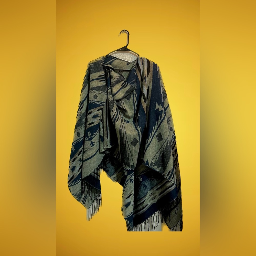 Vintage Geometric Tribal Shawl